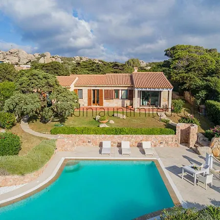 Incanto Di Gallura 别墅